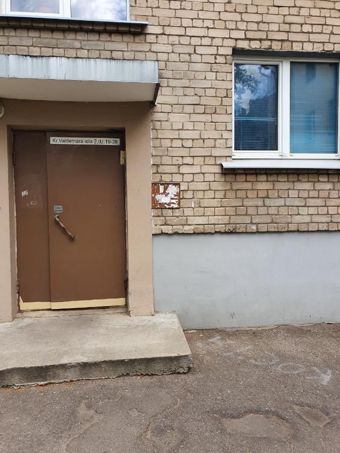 Apartament Erfolg 6 Daugavpils Exterior photo